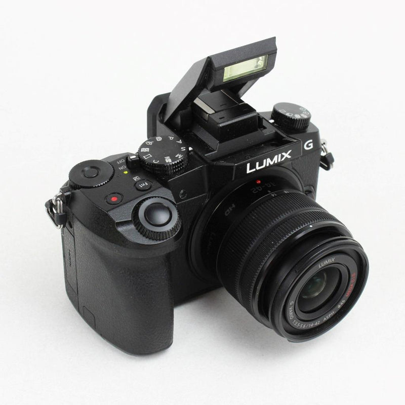 Panasonic DMC G7 4K Mirrorless DSLR Camera w/ 14-42mm and 45-150mm Lenses -Black