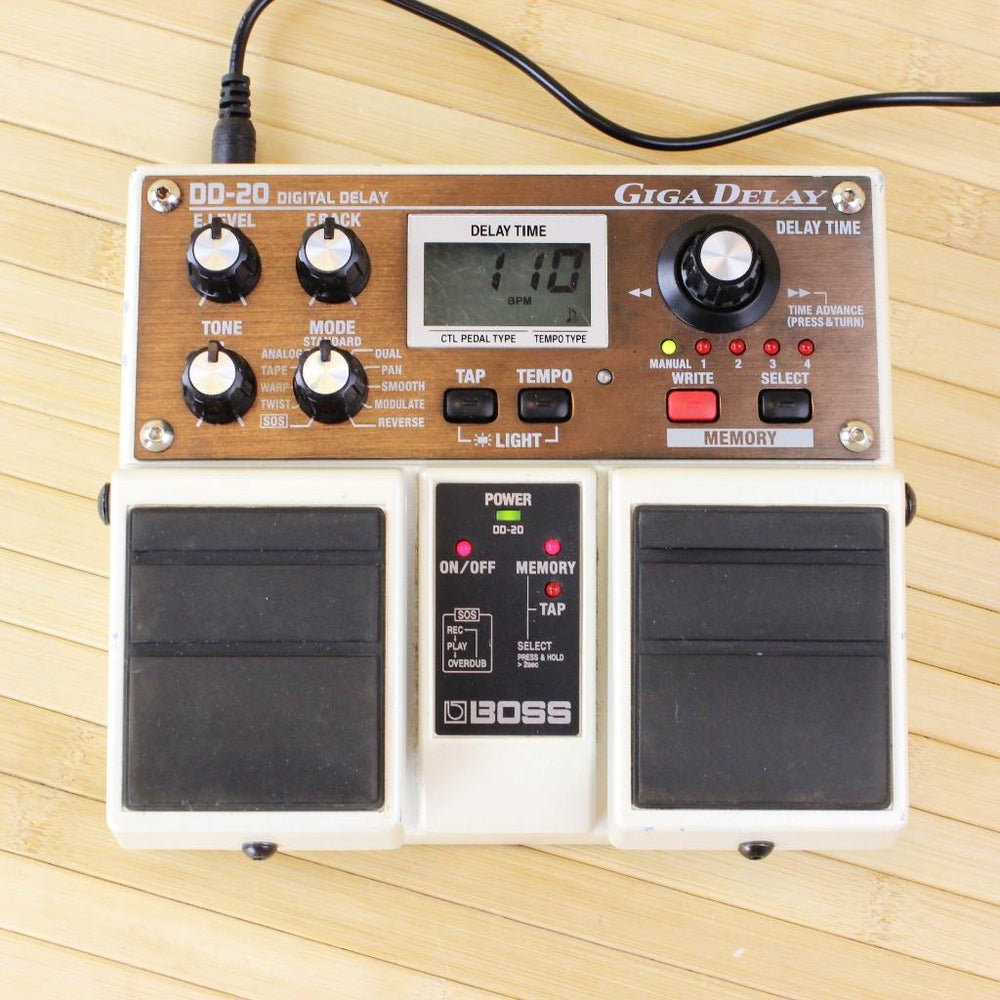 ギター BOSS DD-20 Digital Delay Giga Delay s-l400.png