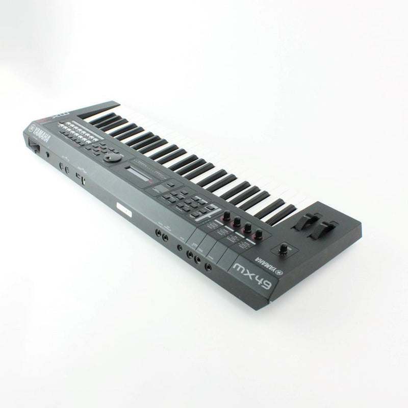 Yamaha MX49 - MIDI Controller 49-Key Synthesizer