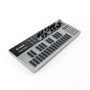 Donner Essential Syn Bass B1 Analog Bass Synthesizer and Sequencer