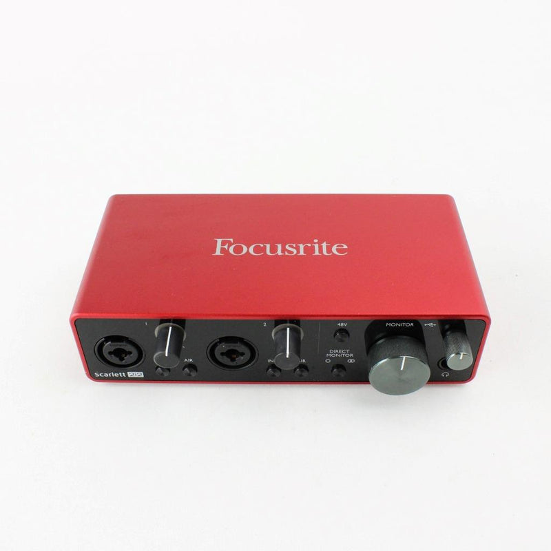 Focusrite Scarlett 2I2 3rd Gen with Focusrite CM25 MKIII USB Recording Interface