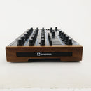 Novation Peak 8-Voice Desktop Polyphonic Synthesizer – Very Good, Power Supply Included