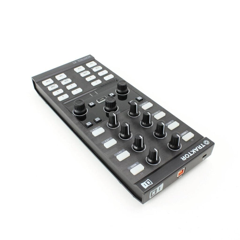 NI Native Instruments Traktor Kontrol X1 MK2 - Professional DJ Controller MKII